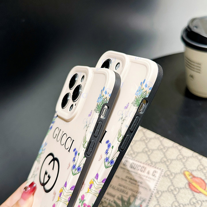 GUCCI 花柄 iphone15ケース