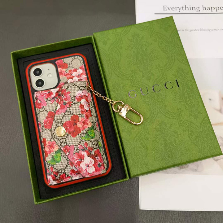 gucci iphone15 カード収納 ケース