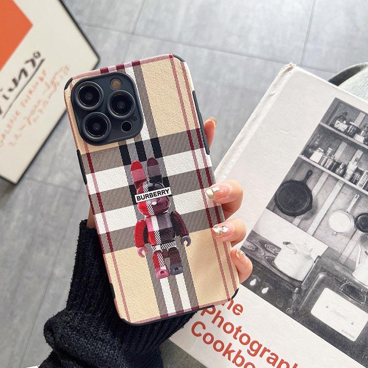 アニメ風 iphone15ケースburberry