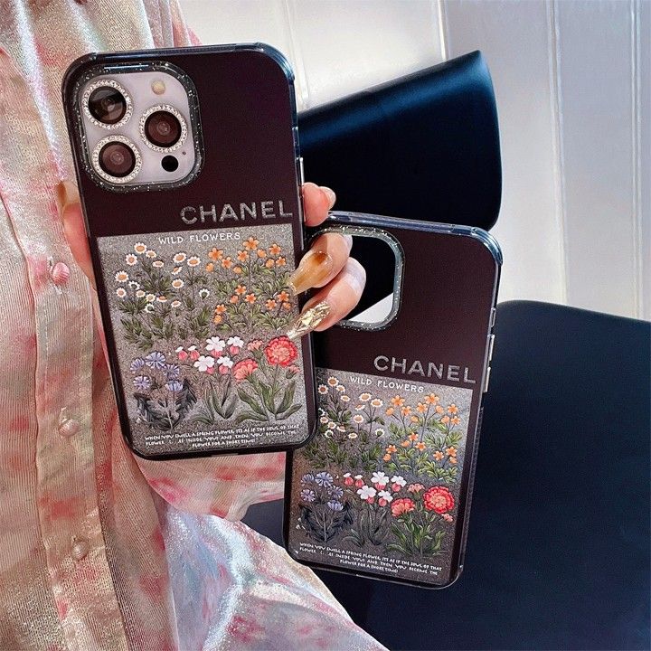 chanel スマホケース